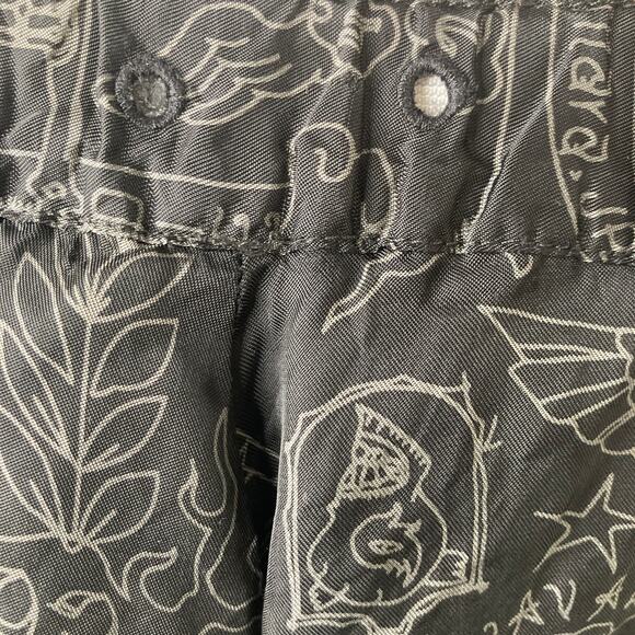 Y2K Diesel Skirt Womens Large Skater Skirt Black White Novelty Print - Picture 8 of 10